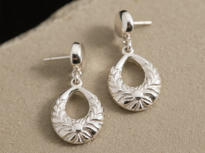 silver-earrings_banner2