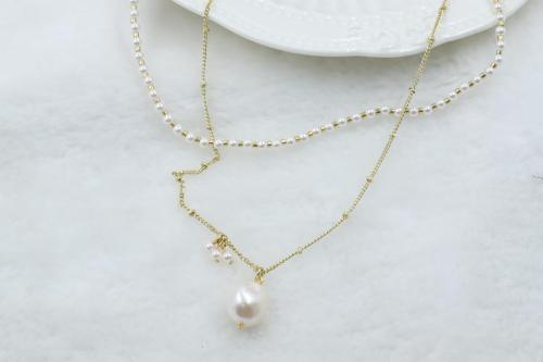 14K-gold-plating-brass-necklace-with-MOP-hand-make-Jewelry-OEM-factory-Brass-material-Manufacturer